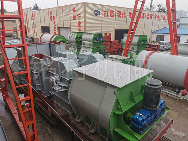 廣東韶關(guān)第11車(chē)干粉砂漿設(shè)備裝車(chē)發(fā)貨！